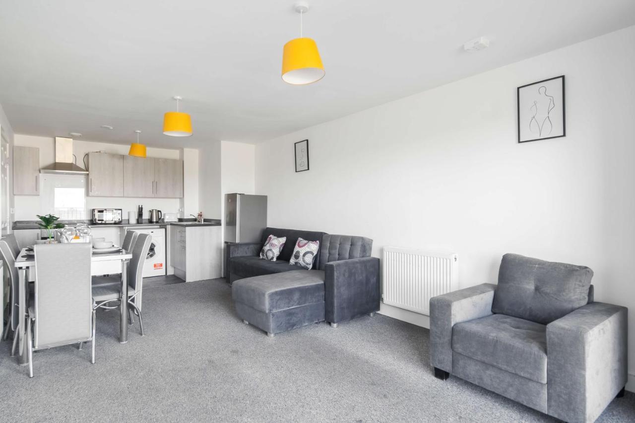 Livestay-New Private Apartment Building Minutes From Heathrow Σλόουθ Εξωτερικό φωτογραφία