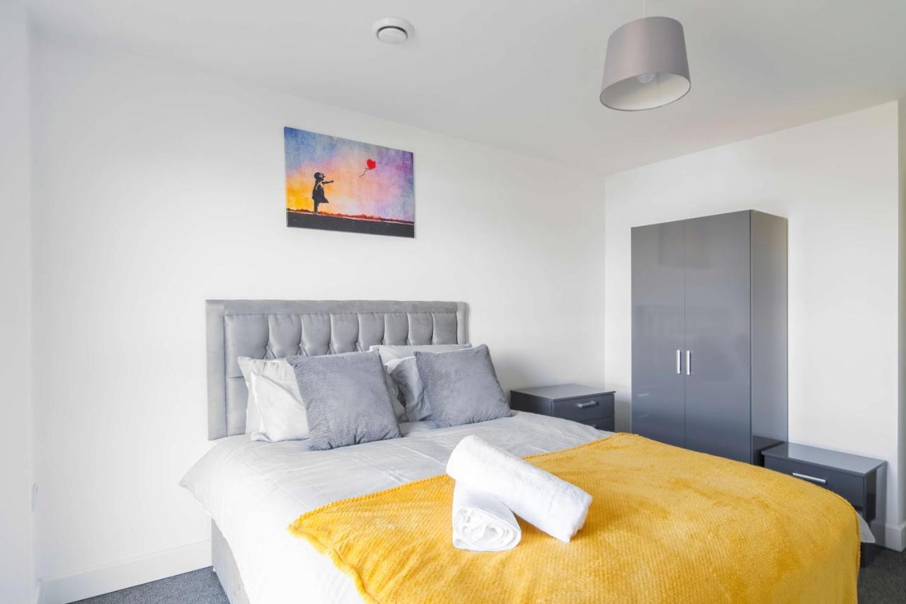 Livestay-New Private Apartment Building Minutes From Heathrow Σλόουθ Εξωτερικό φωτογραφία