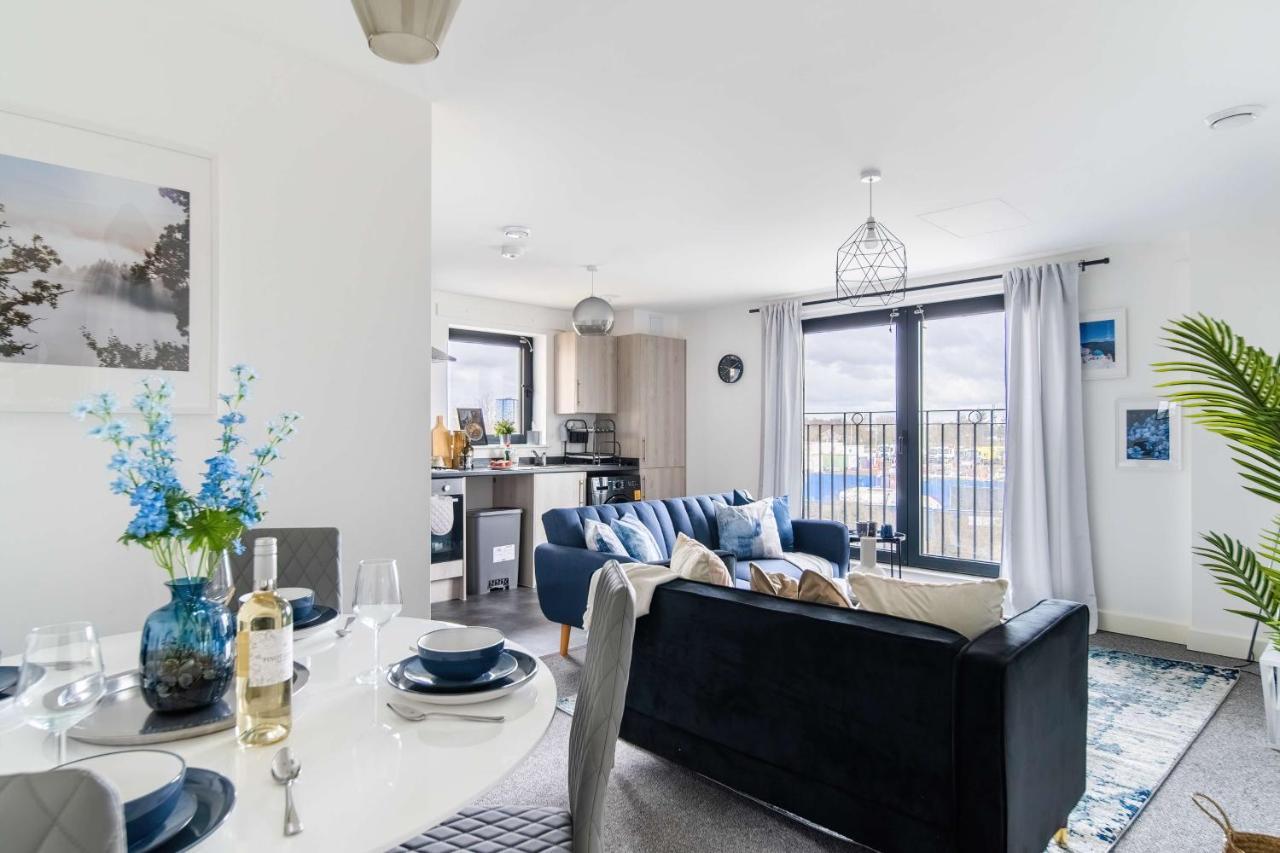 Livestay-New Private Apartment Building Minutes From Heathrow Σλόουθ Εξωτερικό φωτογραφία