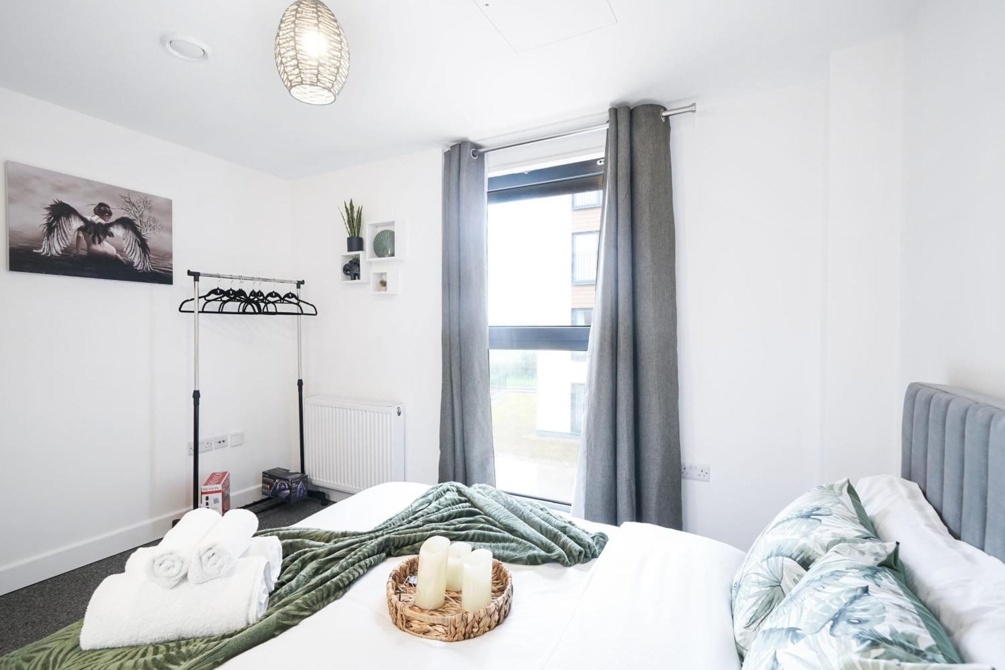 Livestay-New Private Apartment Building Minutes From Heathrow Σλόουθ Εξωτερικό φωτογραφία