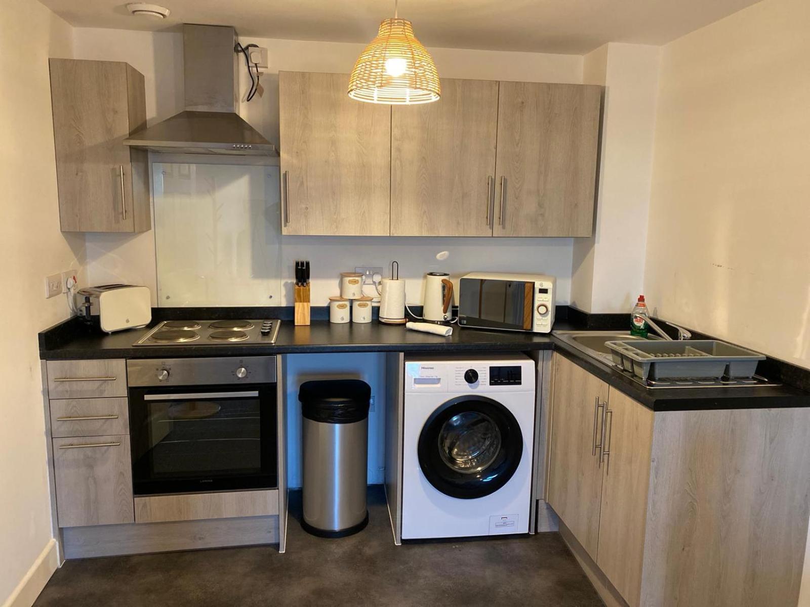 Livestay-New Private Apartment Building Minutes From Heathrow Σλόουθ Εξωτερικό φωτογραφία